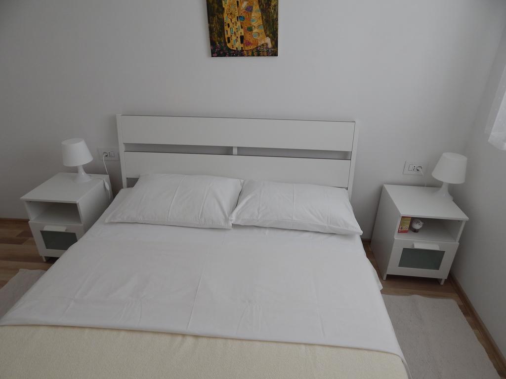 Apartment Saric Sukošan Dış mekan fotoğraf